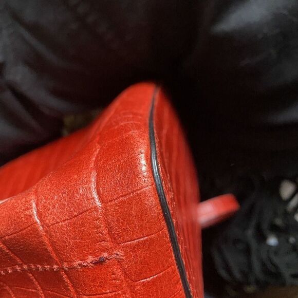 Chiara Ferretti Red Croc Embossed Leather Crossbody Bucket Shoulder Bag Italy - Picture 7 of 9